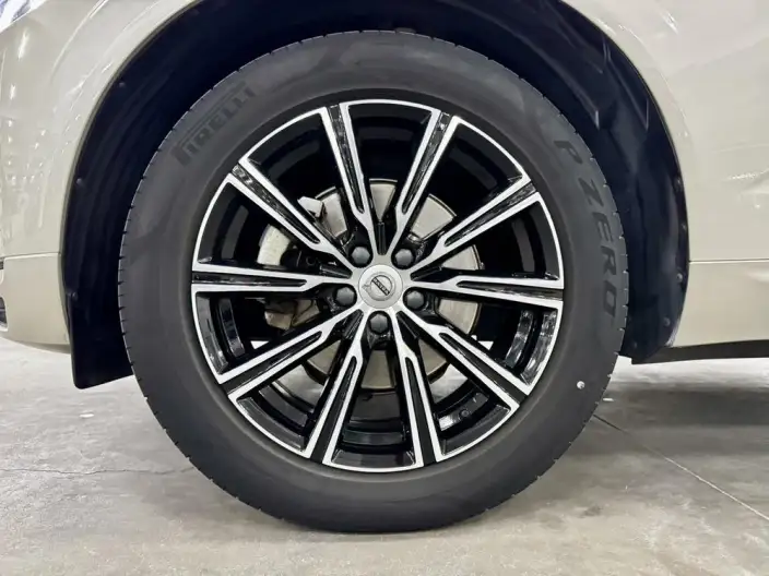 Volvo XC60 2020 Model T5 4WD Smart Range Deluxe Edition – фото 7