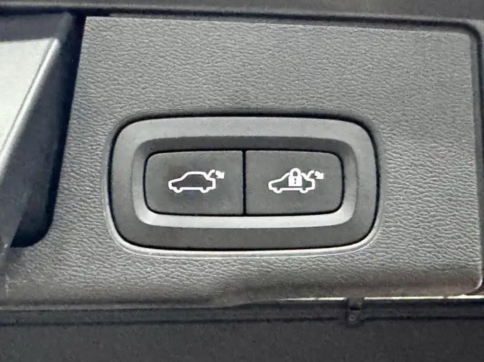 Volvo XC60 2020 Model T5 4WD Smart Range Deluxe Edition – фото 8