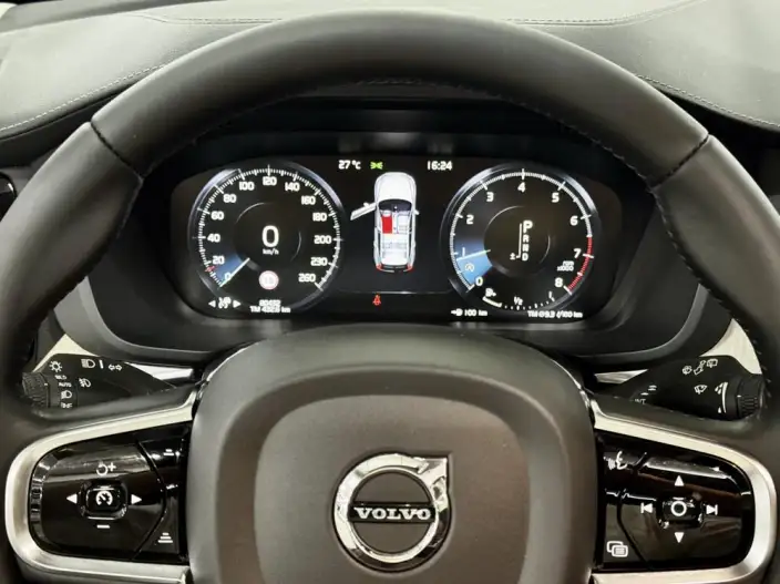 Volvo XC60 2020 Model T5 4WD Smart Range Deluxe Edition – фото 16