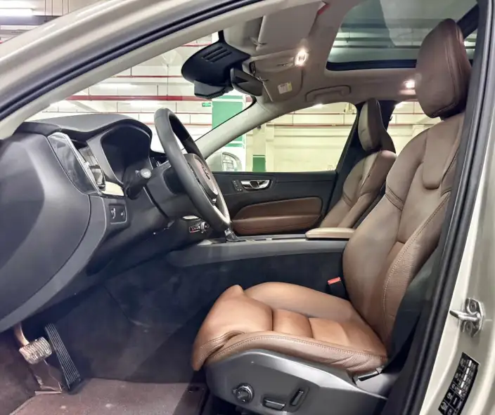 Volvo XC60 2020 Model T5 4WD Smart Range Deluxe Edition – фото 23