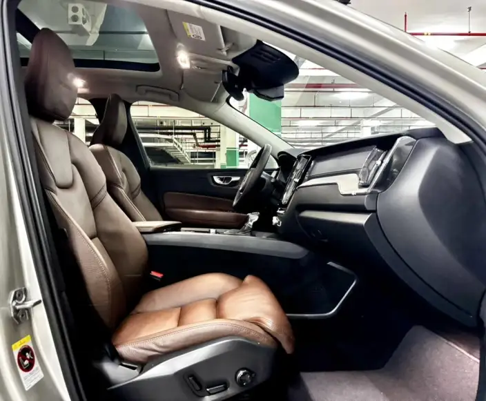 Volvo XC60 2020 Model T5 4WD Smart Range Deluxe Edition – фото 24