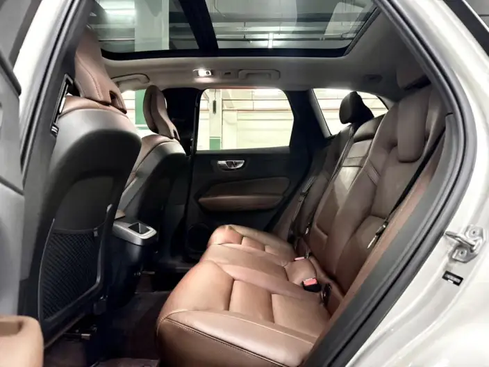 Volvo XC60 2020 Model T5 4WD Smart Range Deluxe Edition – фото 25