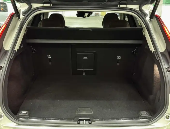 Volvo XC60 2020 Model T5 4WD Smart Range Deluxe Edition – фото 27