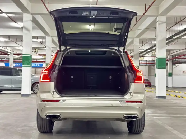 Volvo XC60 2020 Model T5 4WD Smart Range Deluxe Edition – фото 28