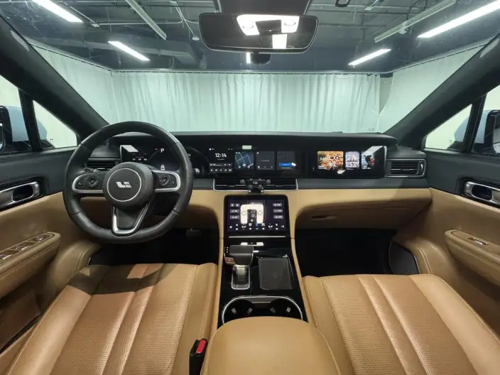 Li Auto ONE 2020 Model Extended Range 6 seat Edition – фото 14