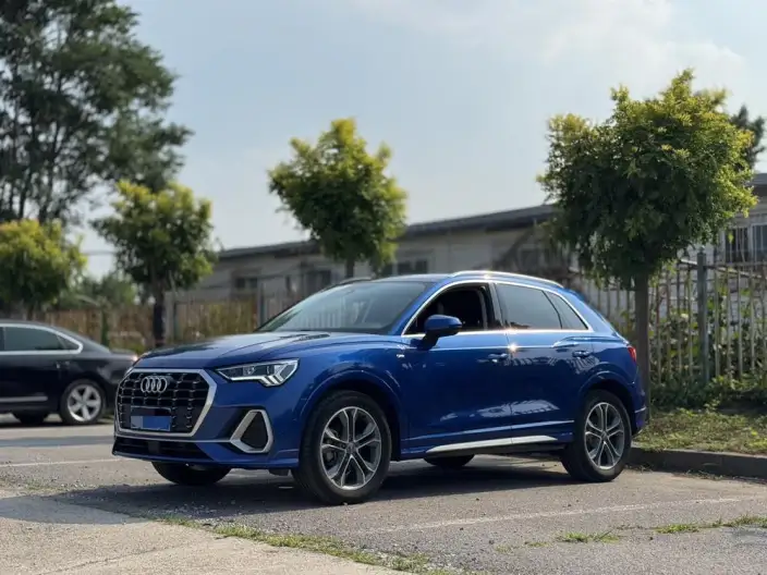 AUDI Q3 2020 Model 40 TFSI Fashion Dynamic Model – фото 1