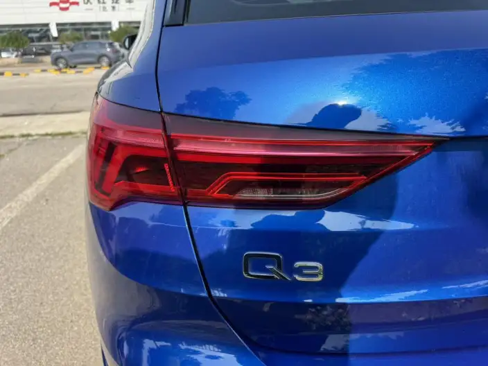 AUDI Q3 2020 Model 40 TFSI Fashion Dynamic Model – фото 10