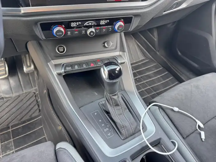 AUDI Q3 2020 Model 40 TFSI Fashion Dynamic Model – фото 17