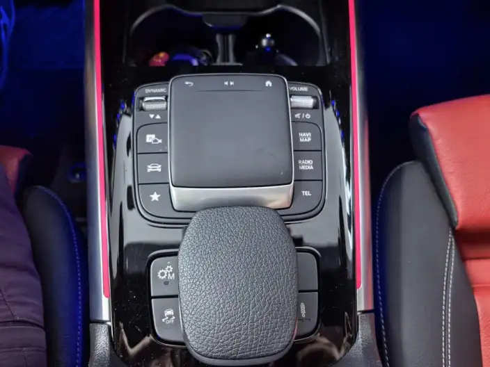 Mercedes-Benz GLA AMG 2021 Model AMG GLA 35 4MATIC – фото 12