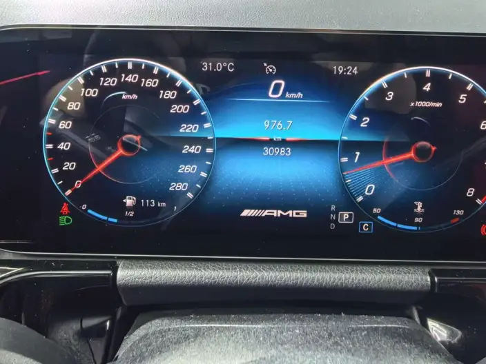 Mercedes-Benz GLA AMG 2021 Model AMG GLA 35 4MATIC – фото 20