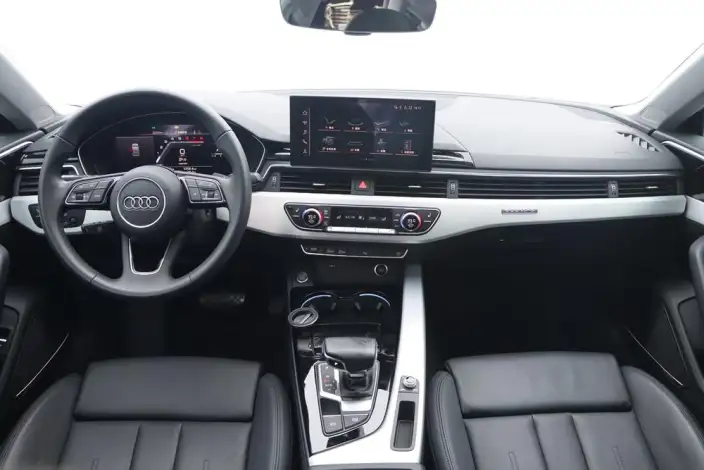 Audi A5 2024 Model Sportback 40 TFSI quattro Luxury Dynamic Model – фото 12