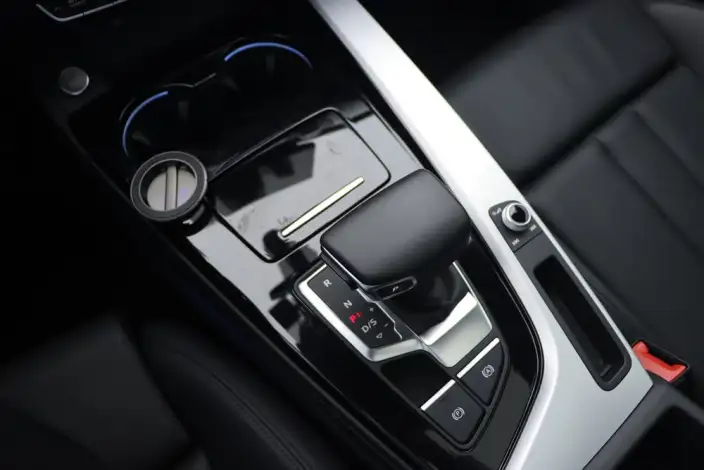 Audi A5 2024 Model Sportback 40 TFSI quattro Luxury Dynamic Model – фото 15