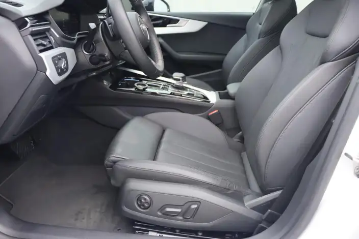 Audi A5 2024 Model Sportback 40 TFSI quattro Luxury Dynamic Model – фото 17