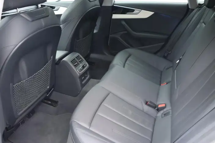 Audi A5 2024 Model Sportback 40 TFSI quattro Luxury Dynamic Model – фото 24