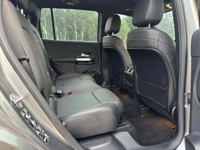 Mercedes-Benz GLB 2020 Model GLB 200 Fashion Model – фото 33