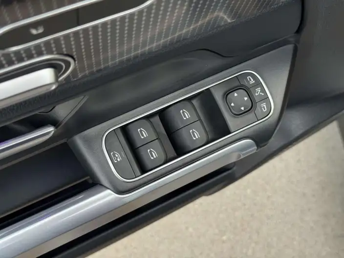 Mercedes-Benz GLB 2020 Model GLB 200 Fashion Model – фото 34