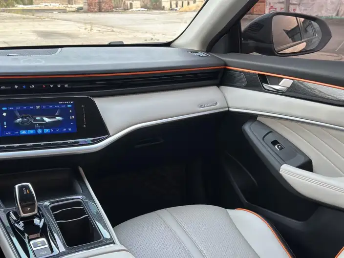 Yixuan Max 2023 Model 1.5T Super Spicy Dad Edition – фото 8