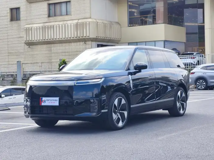 XPENG GX 2026 Model Extended Range 1585 4WD Ultra SE – фото 1