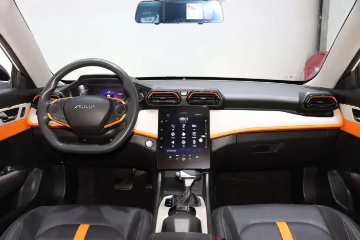 Yixuan 2023 Model Mach Version 1.5L Automatic Follow-up version – фото 12