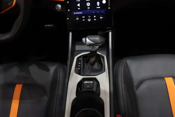 Yixuan 2023 Model Mach Version 1.5L Automatic Follow-up version – фото 14