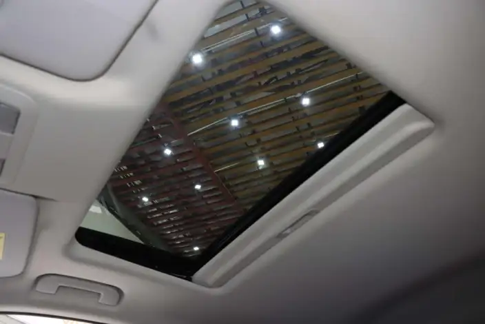 Yixuan 2023 Model Mach Version 1.5L Automatic Follow-up version – фото 18