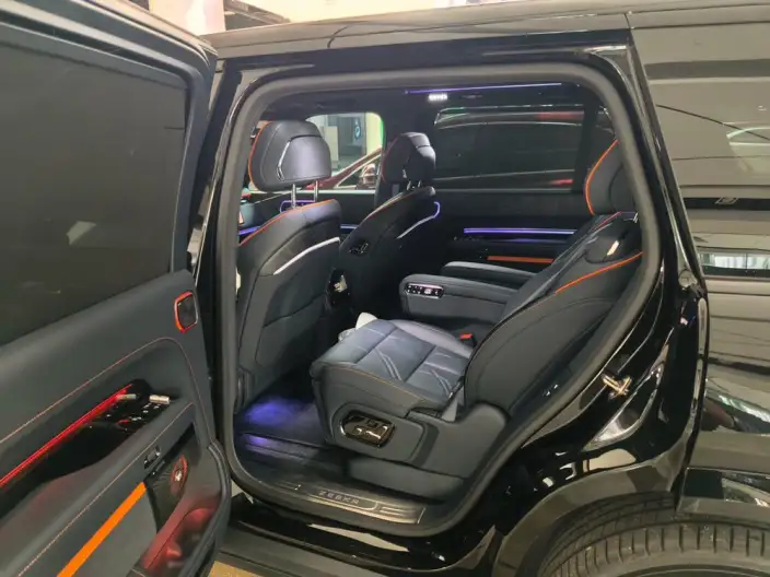 ZEEKR 9X 2025 Model Obsidian Black Edition 70kWh VI seat – фото 9