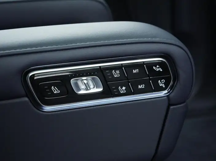 ZEEKR 9X 2025 Model Obsidian Black Edition 70kWh VI seat – фото 14
