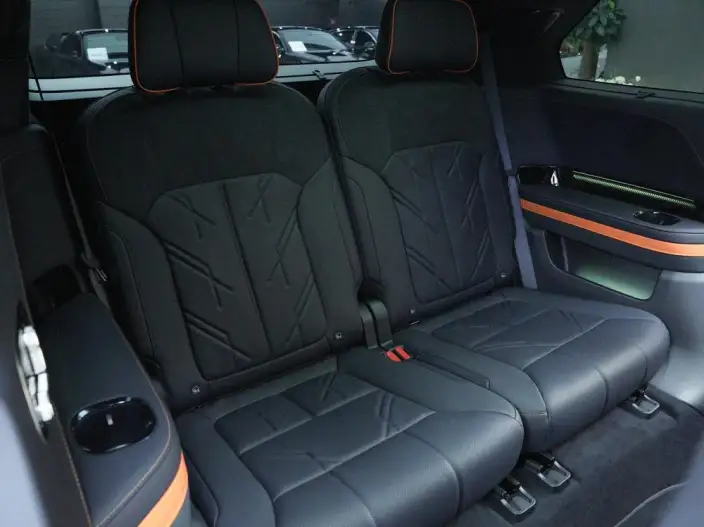ZEEKR 9X 2025 Model Obsidian Black Edition 70kWh VI seat – фото 28