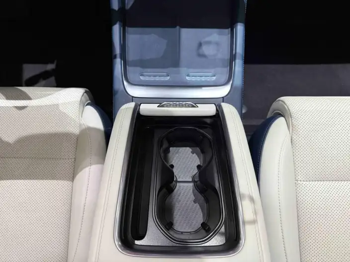 ZEEKR 007 2025 Model Long Battery Life Pro Rear Drive Smart Driving Edition 100kWh – фото 18