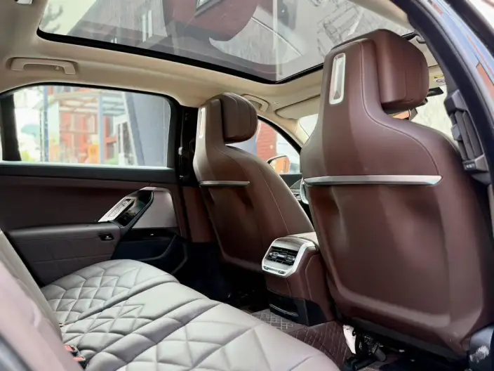 BMW i7 2023 Model eDrive50L Leading Model Luxury Set – фото 20