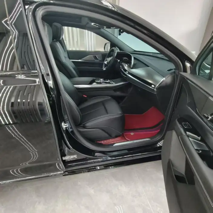 Cadillac XT5 2025 Model 28T 4WD Luxury Model – фото 8