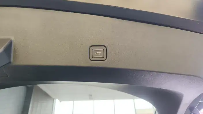 Cadillac XT5 2025 Model 28T 4WD Luxury Model – фото 11