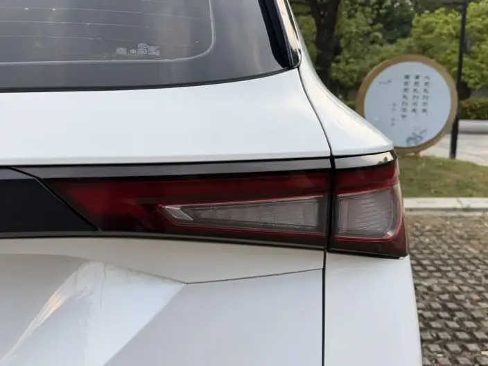 WULING Asta 2021 Model 1.5T Automatic Starlight Edition – фото 7