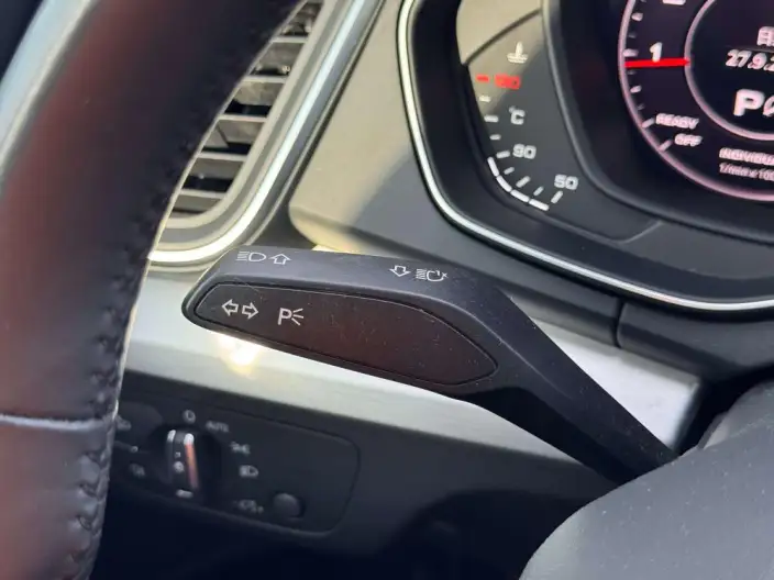 Audi Q5L 2020 Model Facelift 40 TFSI Rong Xiang Fashion Model – фото 21