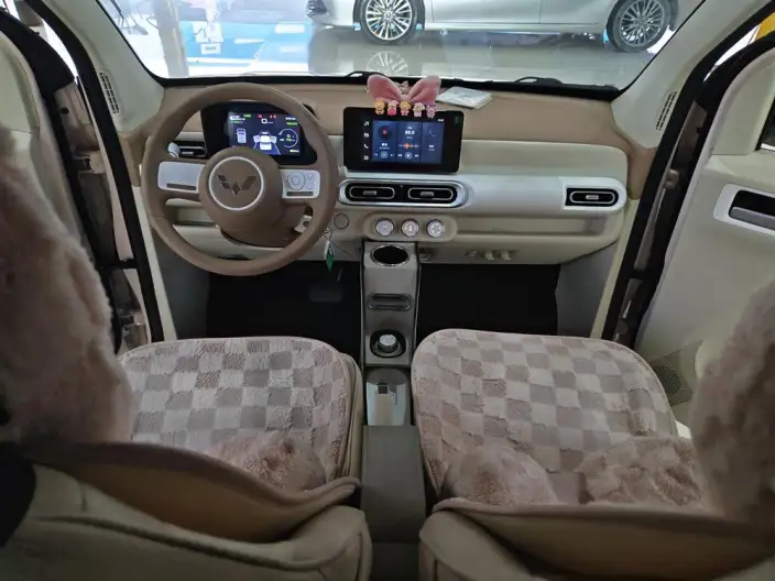 Wuling Hongguang MINIEV 2024 Model 215km Advanced version Lithium Iron Phosphate – фото 10