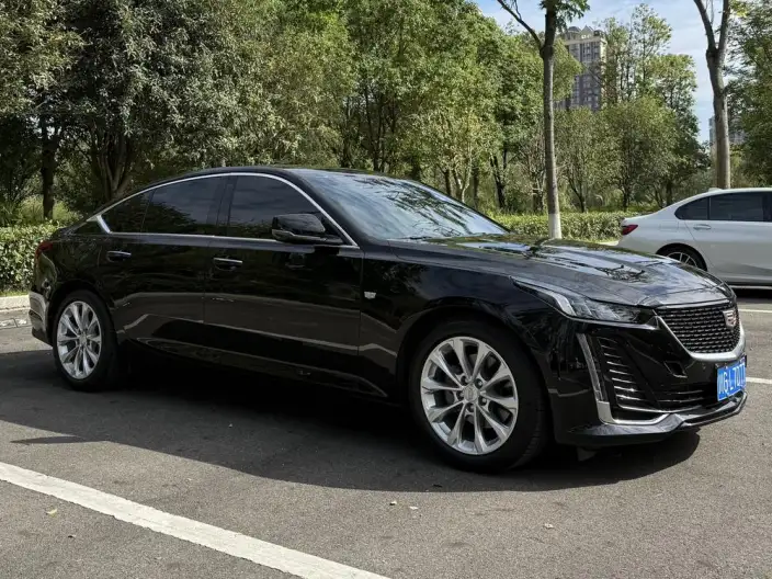 Cadillac CT5 2023 Model 28T Luxury Model Standard Edition – фото 3