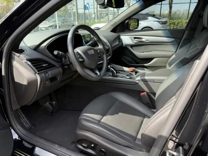 Cadillac CT5 2023 Model 28T Luxury Model Standard Edition – фото 13