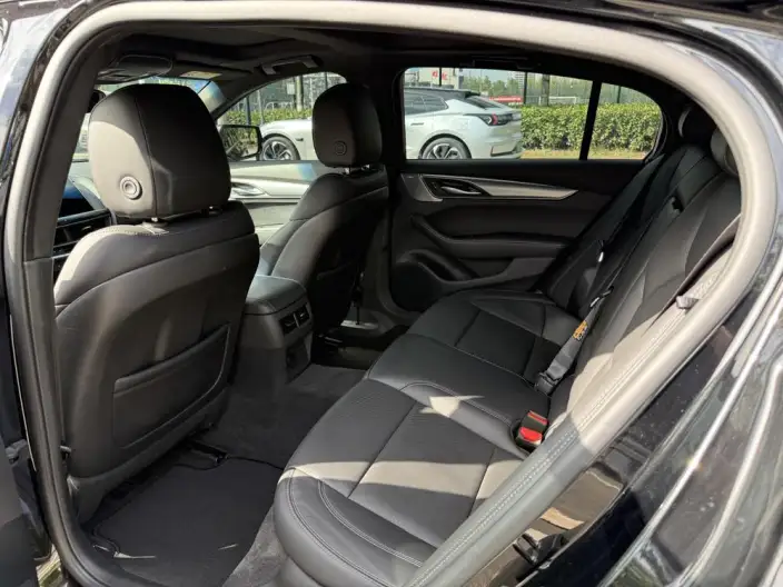 Cadillac CT5 2023 Model 28T Luxury Model Standard Edition – фото 14