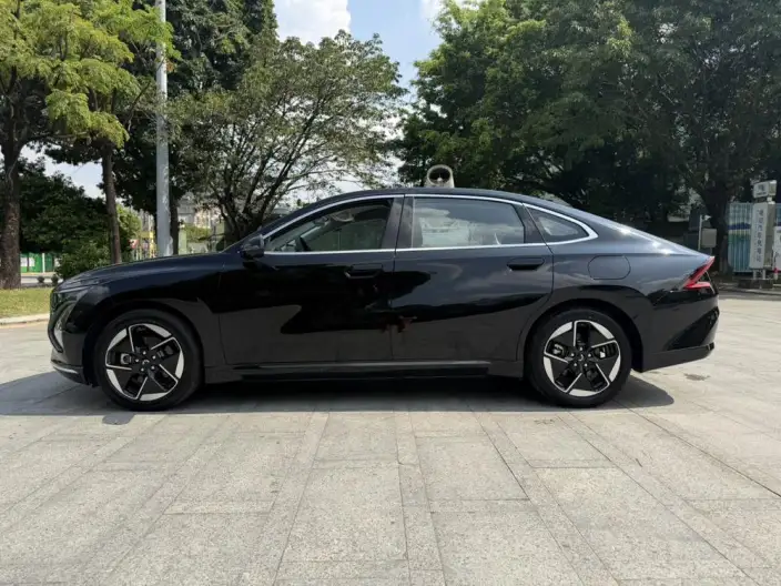 Wuling Xingguang PHEV 2025 Model 150km Smart Pilot Model – фото 4