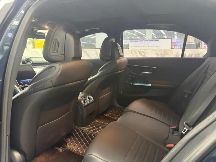 Mercedes-Benz C-Class 2022 Model C 260 L Sports Edition – фото 10