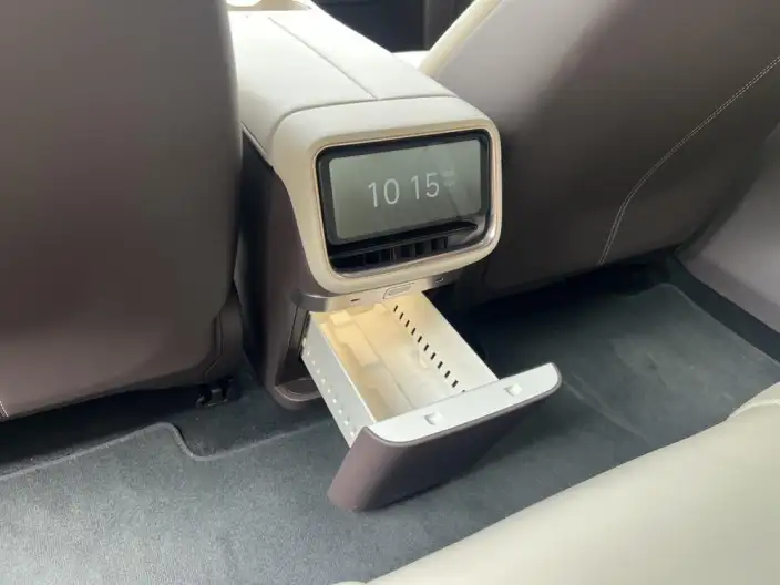 Xiaomi SU7 2026 Model 4WD Max Edition – фото 12