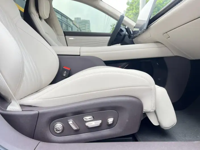 Xiaomi SU7 2026 Model 4WD Max Edition – фото 23