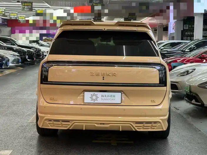 ZEEKR 9X 2025 Model Hyper Edition 70kWh VI seat – фото 4
