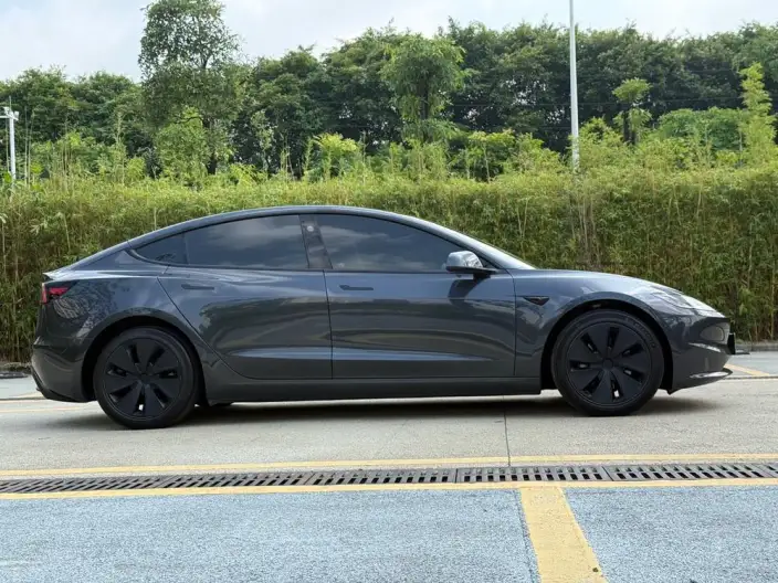 Model 3 2023 Model Long Battery Life Pro All-wheel drive version – фото 8