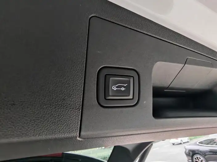 Cadillac XT5 2022 Model 2.0T 4WD Luxury Model – фото 8