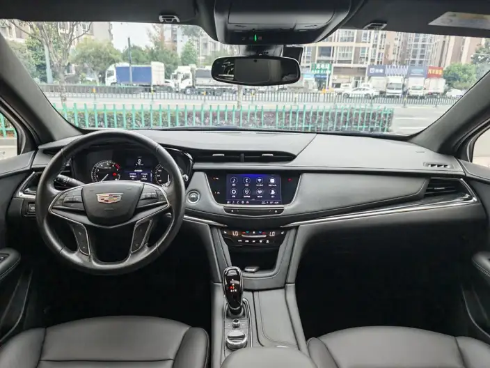 Cadillac XT5 2022 Model 2.0T 4WD Luxury Model – фото 14