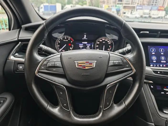 Cadillac XT5 2022 Model 2.0T 4WD Luxury Model – фото 17