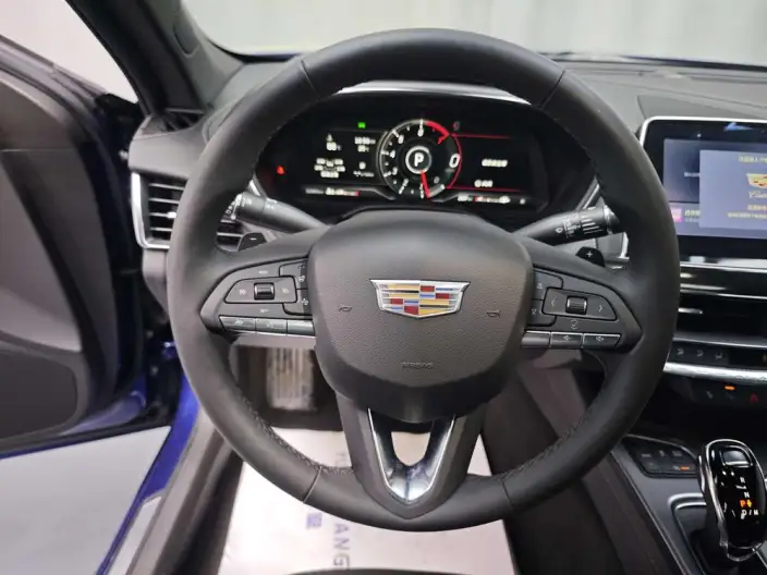 Cadillac CT5 2023 Model 28T Noble Model – фото 14