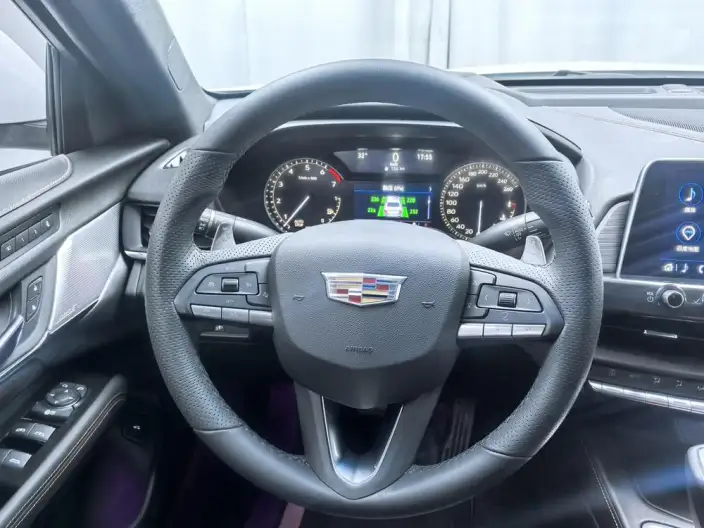 Cadillac CT4 2021 Model 28T Noble Model – фото 9