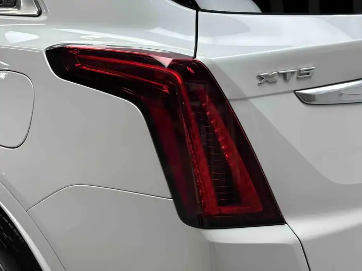 Cadillac XT5 2022 Model 2.0T 2WD Luxury Model – фото 25